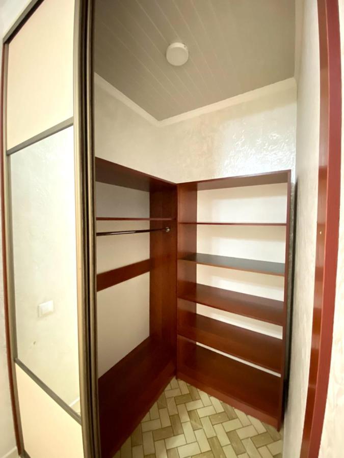 Medinahotelkz, #3, До Арбата 15 Мин Пешком, Halal Alma-Ata Buitenkant foto