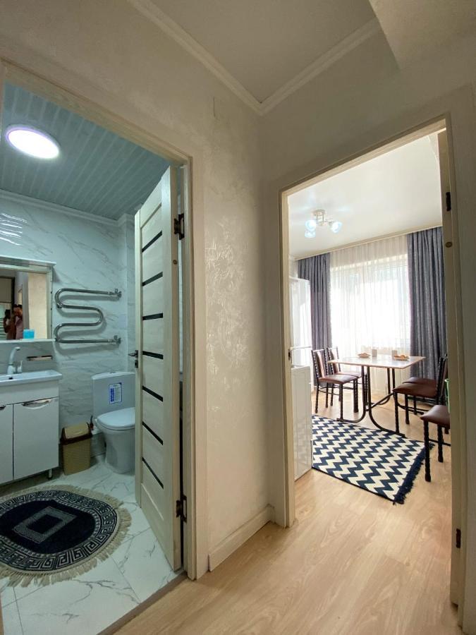 Medinahotelkz, #3, До Арбата 15 Мин Пешком, Halal Alma-Ata Buitenkant foto